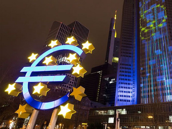 ECB, Liên hợp quốc cảnh báo về tác động của việc Mỹ cải cách thuế ảnh 1