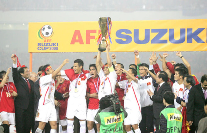 Các tuyển thủ vô địch AFF Cup 2008 được mời dự khán chung kết ảnh 1