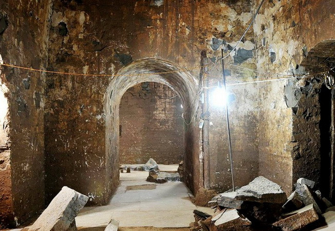 Trung Quốc: Phát hiện gần trăm ngôi mộ cổ từ đời nhà Hán ảnh 1