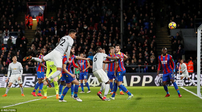 Manchester United ngược dòng hạ Crystal Palace đầy kịch tính ảnh 3