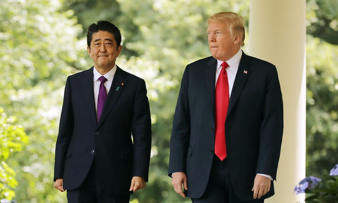 Ông Shinzo Abe khen ngợi ông Trump về kết quả cuộc gặp Mỹ-Triều ảnh 1