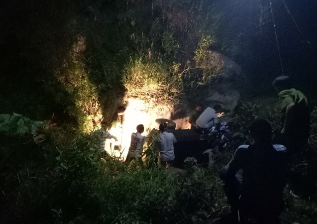 Lai Châu: Xe công nông lao xuống vực, nhiều học sinh thương vong ảnh 1