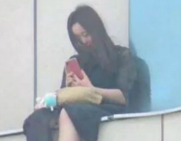 Phẫn nộ với nhóm người khuyến khích cô gái trẻ nhảy lầu tự tử ảnh 1