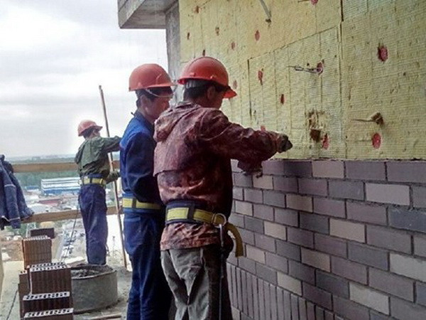 Nga​: Lao động Triều Tiên có thể ở lại làm việc đến tháng 12/2019 ảnh 1