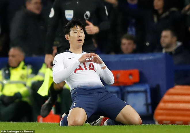 Tottenham 'phả hơi nóng' vào Manchester City sau màn hủy diệt ảnh 3