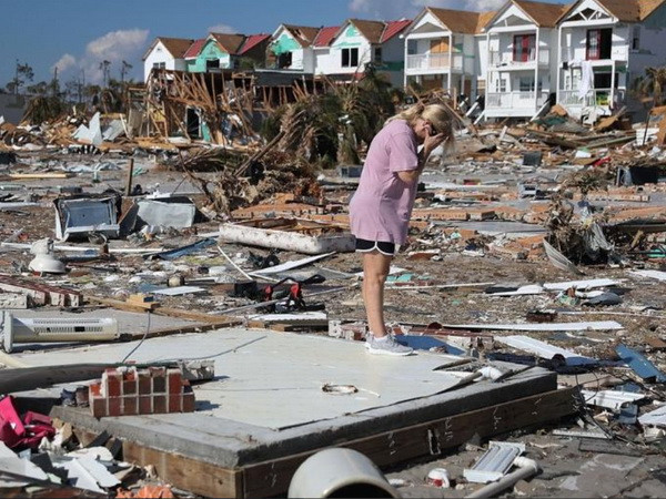 Mỹ: 27 người thiệt mạng, hàng chục người mất tích do bão Michael ảnh 1