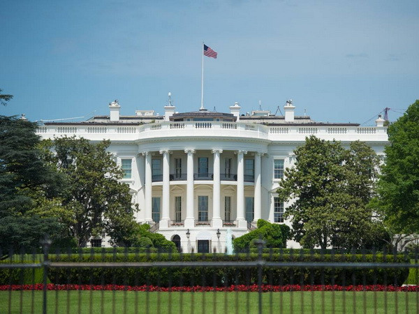 Cố vấn an ninh Mỹ, Saudi Arabia và UAE bàn cách đối phó với Iran ảnh 1