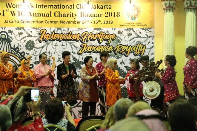 Việt Nam tham gia Hội chợ từ thiện quốc tế thường niên tại Indonesia ảnh 2