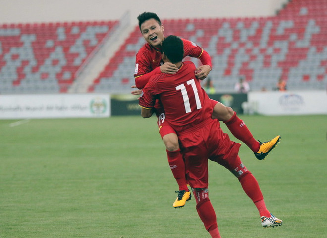 Đội tuyển Việt Nam thăng tiến mạnh mẽ trên bảng xếp hạng FIFA ảnh 1