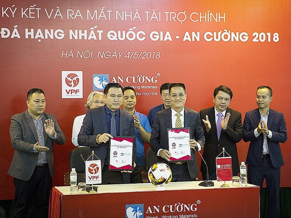 Giải hạng Nhất quốc gia 2018 chính thức có nhà tài trợ mới ảnh 1