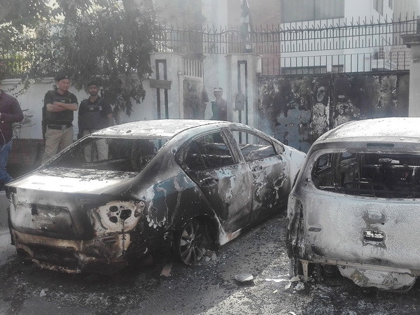 Trung Quốc, Ấn Độ lên án mạnh mẽ vụ tấn công lãnh sự quán ở Pakistan ảnh 1