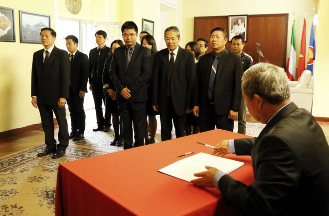 Lễ viếng nguyên Tổng Bí thư Đỗ Mười ở Nam Phi, Italy, Hà Lan và Chile ảnh 2