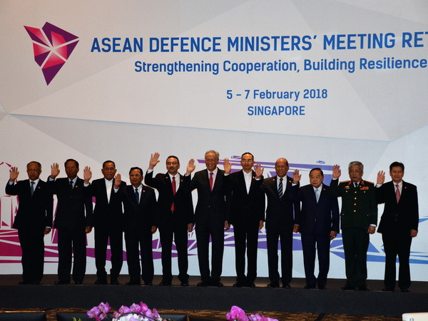 Hội nghị ADMM Hẹp: ASEAN đoàn kết vượt qua thách thứ​c an ninh ảnh 1