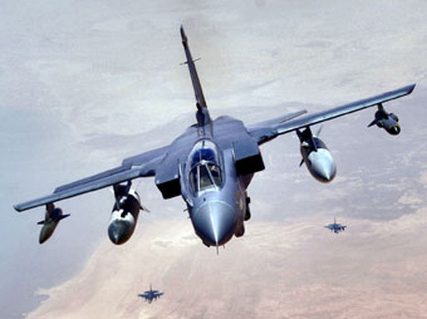 Máy bay chiến đấu Tornado. (Nguồn: Fiddlersgreen) 4 máy bay chiến đấu Không quân Hoàng gia Anh tấn công Syria ảnh 1