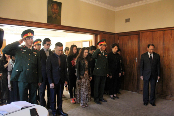 Lễ viếng nguyên Tổng Bí thư Đỗ Mười ở Nam Phi, Italy, Hà Lan và Chile ảnh 1