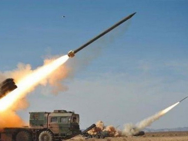 Saudi Arabia cáo buộc Iran hỗ trợ Houthi tấn công bằng tên lửa ảnh 1