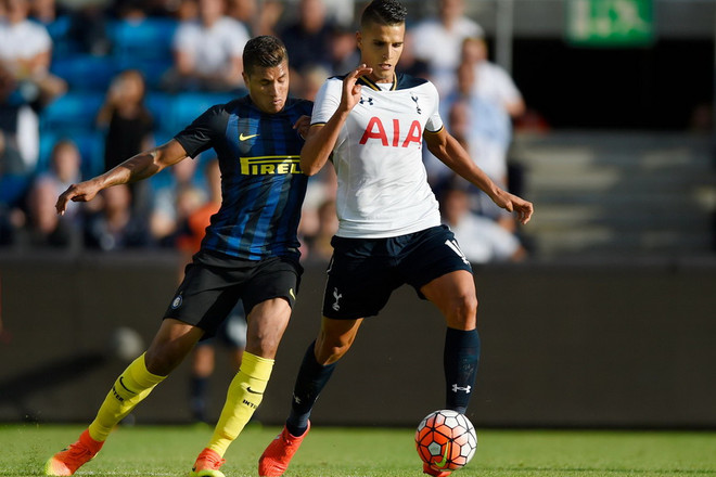 Hàng loạt 'đại chiến' ở ngày ra quân vòng bảng Champions League ảnh 1