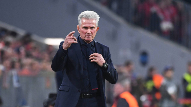 HLV Jupp Heynckes đã có những chiến thuật hợp lý để đối đầu Sevilla. Người Bayern nói gì sau trận thứ 100 sạch lưới ở Champions League? ảnh 2
