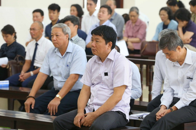 Vụ PVN góp 800 tỷ đồng vào OceanBank: Các bị cáo nói lời sau cùng ảnh 2