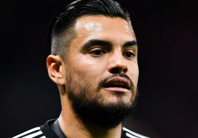 Tuyển Argentina nhận cú sốc: Sao M.U ngậm ngùi chia tay World Cup 2018 ảnh 1