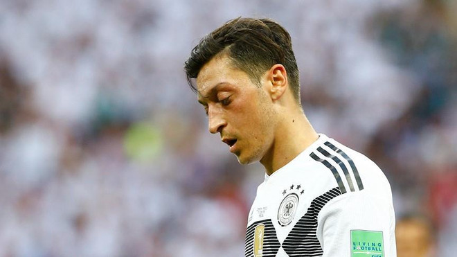 Chủ tịch DFB Grindel nói gì sau khi Oezil từ giã đội tuyển Đức? ảnh 1