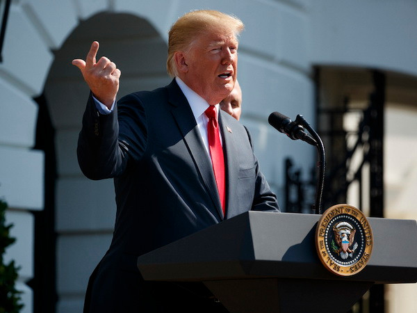 Tổng thống Mỹ bênh vực quốc vương Saudi Arabia về nhà báo mất tích ảnh 1