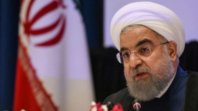 Quốc hội Iran yêu cầu Tổng thống Rouhani giải trình về kinh tế ảnh 1