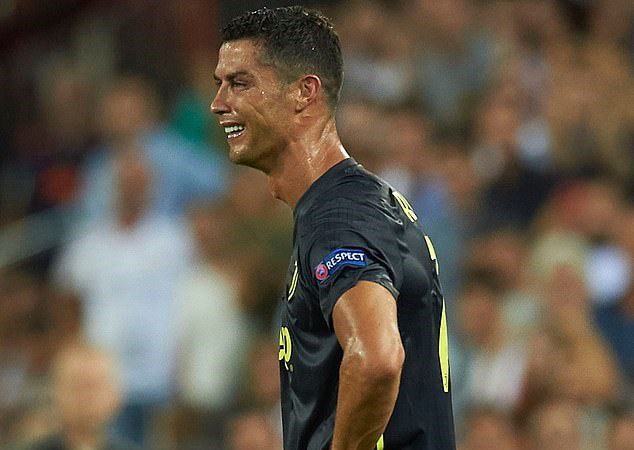 Ronaldo chỉ bị cấm thi đấu 1 trận, sẵn sàng đối đầu M.U ảnh 1