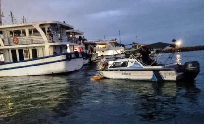 Quảng Ninh: Đã tìm thấy thi thể du khách rơi xuống Vịnh Hạ Long ảnh 1