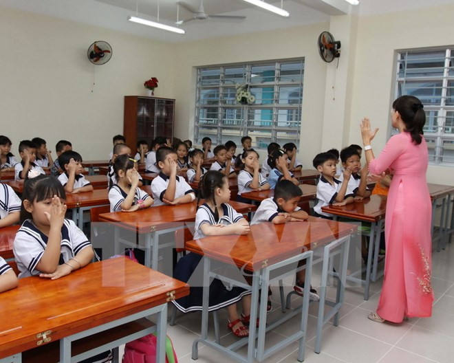 [News Game] Có nên bỏ hình thức chấm điểm học sinh tiểu học? ảnh 1