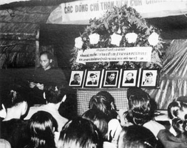 Rưng rưng xúc cảm về một thời đạn bom của nhà báo thông tấn ảnh 1