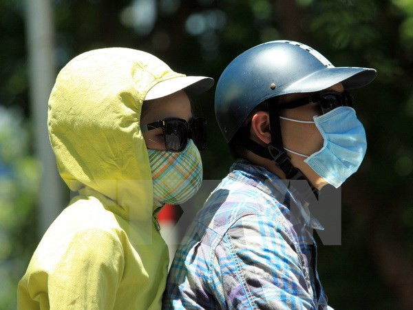 Các tỉnh Bắc Bộ gia tăng nắng nóng, có nơi trên 36 độ C ảnh 1