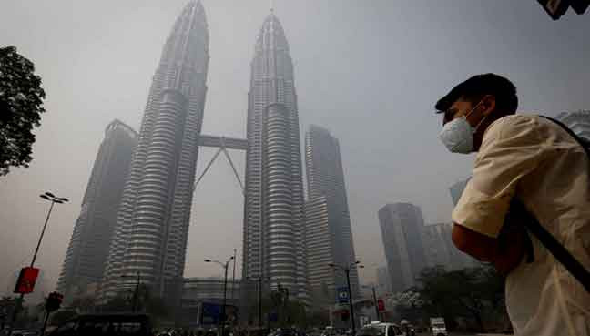 Nhiều trường học tại Malaysia mở cửa trở lại sau nạn khói mù ảnh 1