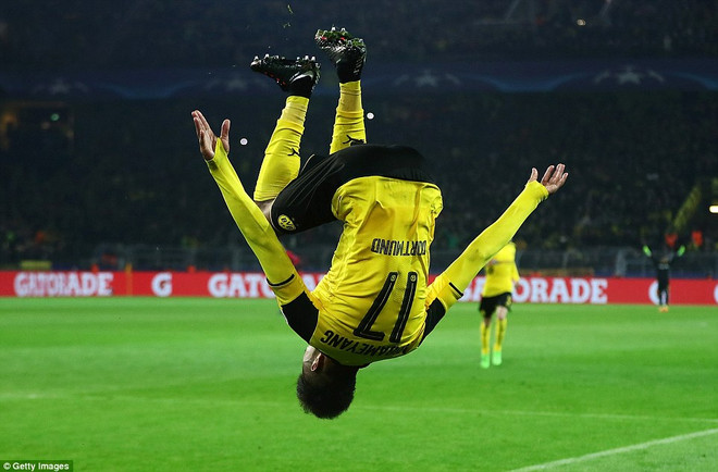 Dortmund thắng vùi dập Benfica, ngược dòng thẳng tiến tứ kết ảnh 2