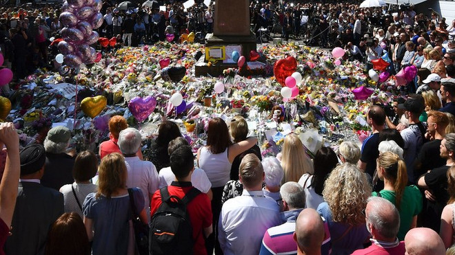 Nga khuyến cáo công dân không du lịch tới Anh sau vụ đánh bom ảnh 1