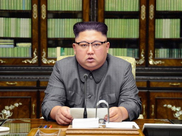 Nhà lãnh đạo Triều Tiên Kim Jong-un. (Nguồn: AP) Ông Kim Jong-un tuyên bố sẽ chiến đấu để đất nước hùng cường ảnh 1