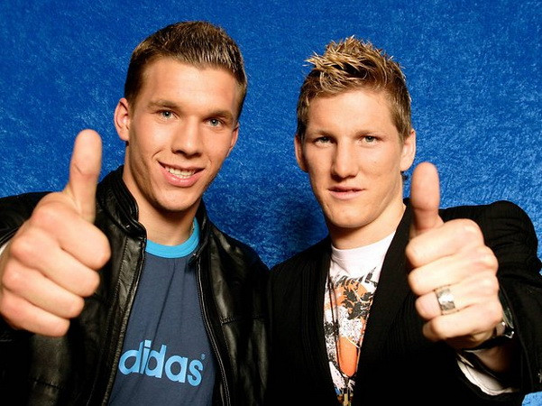 Podolski-Schweinsteiger: Một tình bạn đặc biệt trên sân cỏ! ảnh 6
