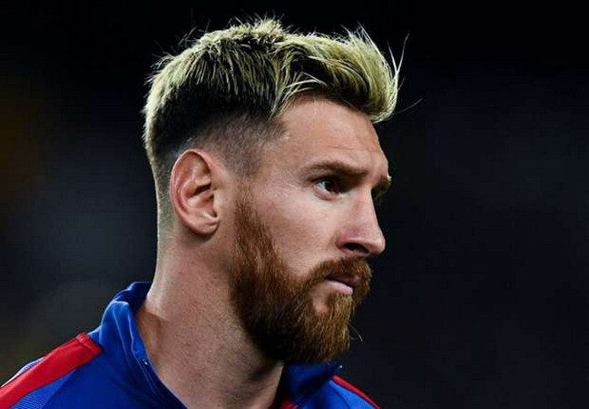 Quan chức cao cấp của Barcelona bị sa thải vì "dìm" Messi ảnh 1