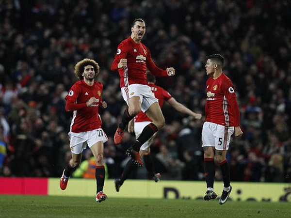 Ibrahimovic giải cứu M.U trước Liverpool ở "đại chiến" nước Anh ảnh 1