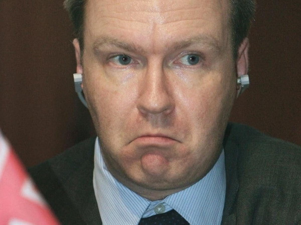 Đại sứ Anh tại Liên minh châu Âu Ivan Rogers bất ngờ từ chức ảnh 1