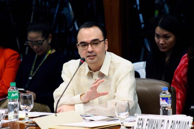 Ngoại trưởng Philippines trấn an về cảnh báo chiến tranh ở Biển Đông ảnh 1