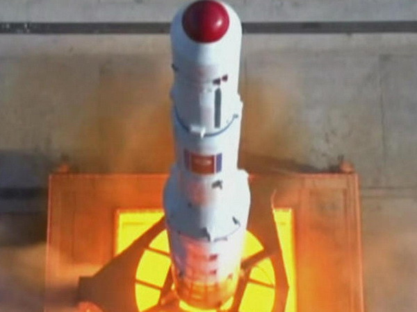 Rodong Sinmun: Triều Tiên tuyên bố sẽ phóng thêm vệ tinh ảnh 1