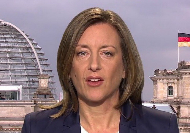 Đức bác bỏ đề xuất chấp nhận tạm thời việc Nga sáp nhập Crimea ảnh 1