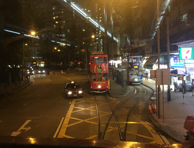 Sống lại cảm giác đi tàu điện leng keng của Hà Nội khi tới Hong Kong ảnh 1