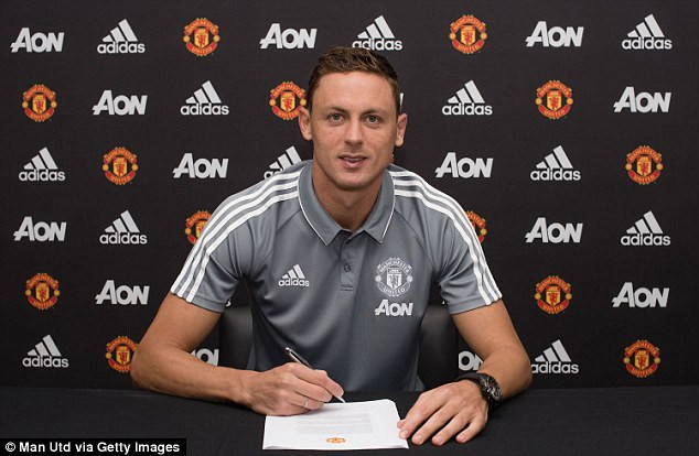 Nemanja Matic chính thức gia nhập CLB Manchester United ảnh 2