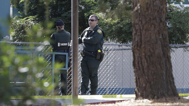 Video hiện trường nổ súng tại trường tiểu học ở bang California ảnh 1