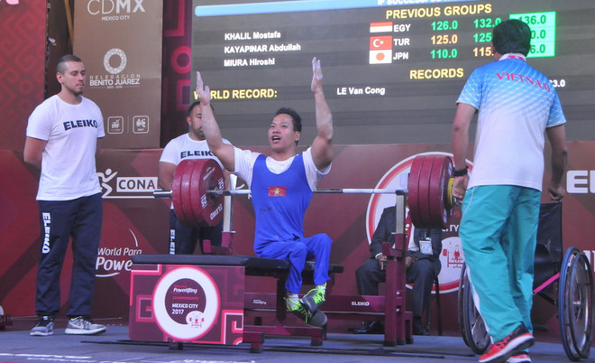 Vận động viên Lê Văn Công phá kỷ lục thế giới trên đất Mexico ảnh 2