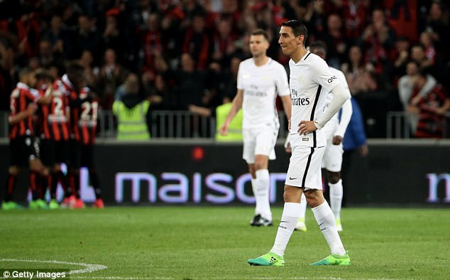 Mario Balotelli lập công khiến PSG sắp thành cựu vương Ligue 1 ảnh 2