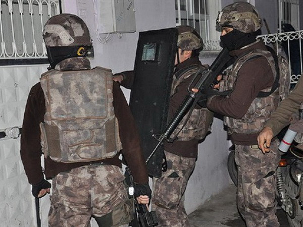 Cảnh sát Thổ Nhĩ Kỳ bắt gần 300 nghi can IS trong hơn tuần qua ảnh 1