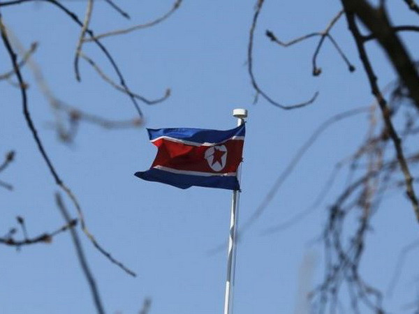 Liên minh châu Âu sẽ cấm quan hệ giao dịch làm ăn với Triều Tiên ảnh 1